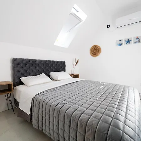 Ring Pool & Padel Belgrade *