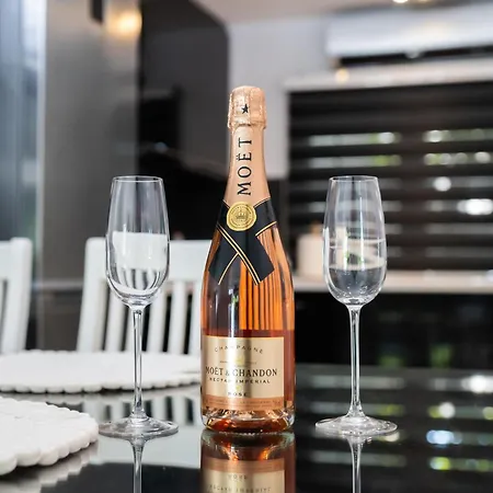 Villa Ring Pool & Padel Belgrade