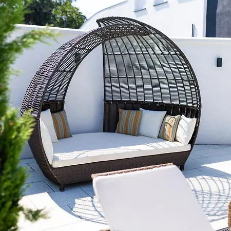 Ring Pool & Padel Belgrade