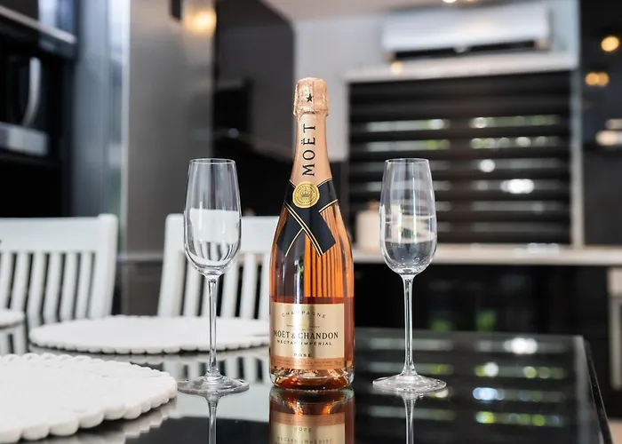 Villa Ring Pool & Padel Belgrade