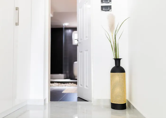 Villa Ring Pool & Padel Belgrade